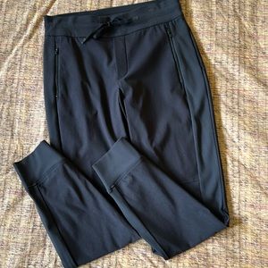 Athleta Headlands Hybrid Trek Jogger